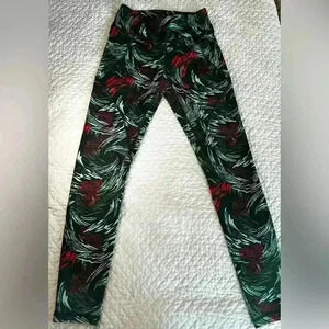 Patagonia Green Capri Leggings sz XS